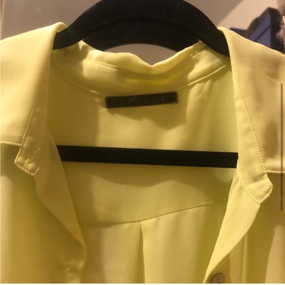 Velvet the brand sheet yellow button up - Picture 3 of 6